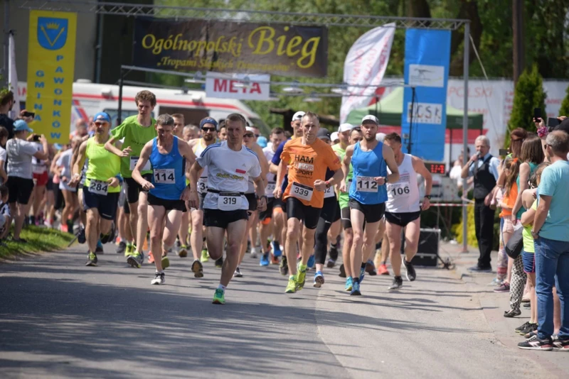 Zdjęcia z VII Ogólnopolskiego Biegu Tropami Śląskich Dinozaurów - 1 maja 2018